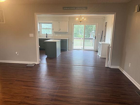 3rd image of 8310 Prince Edward Rd