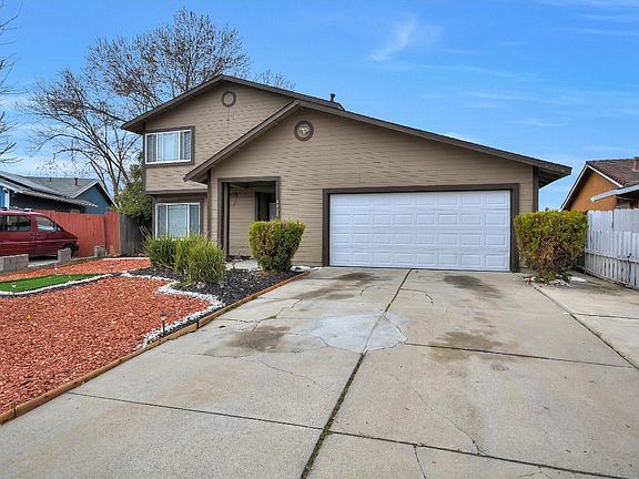 3rd image of 4020 Fawn Cir