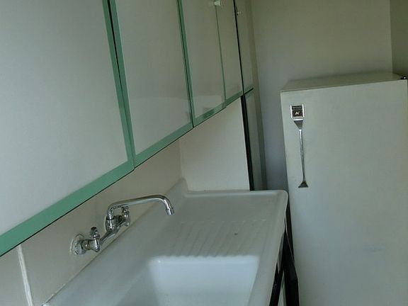 5th image of 249 8th Ave #6C
