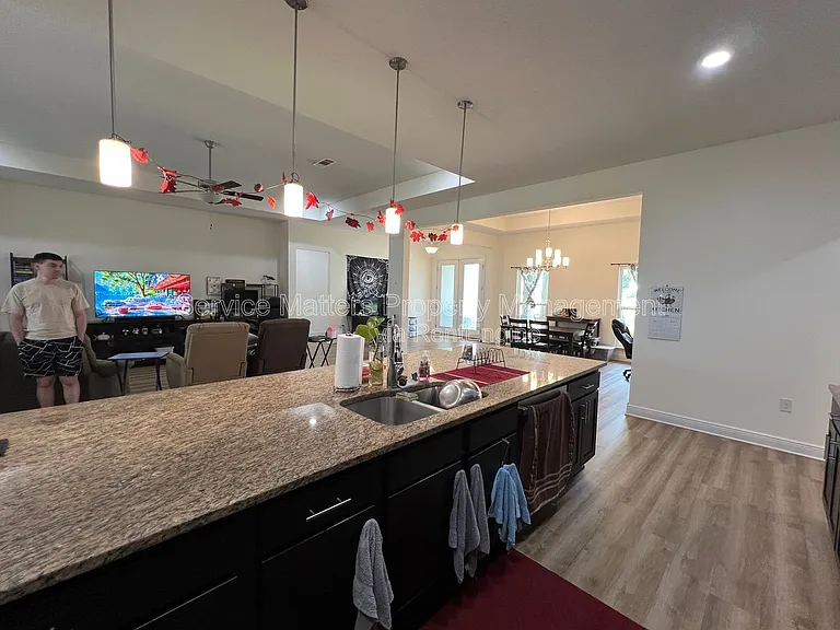 4145 Grassy Run St — Photo 16
