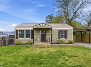 2605 Gray St, Johnson City, TN 37604