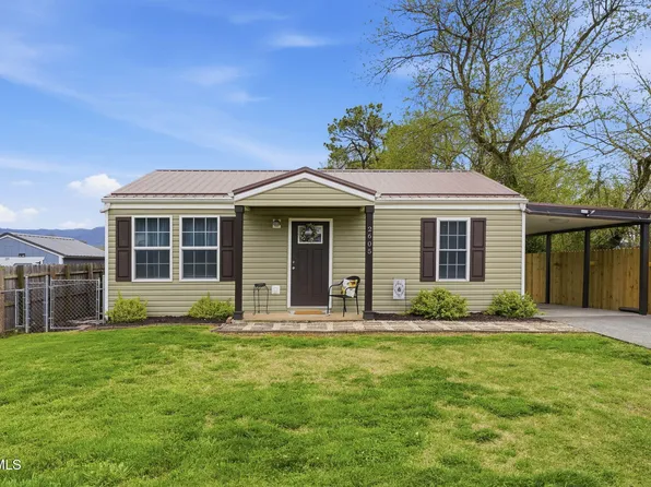 2605 Gray St, Johnson City, TN 37604