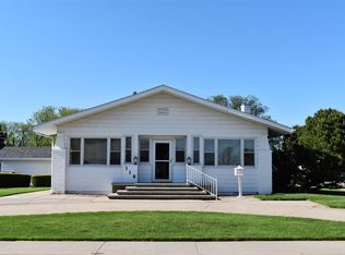 118 E 5th St, Oakley, KS 67748