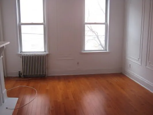 Rented by Safeguard Realty Management | media 10