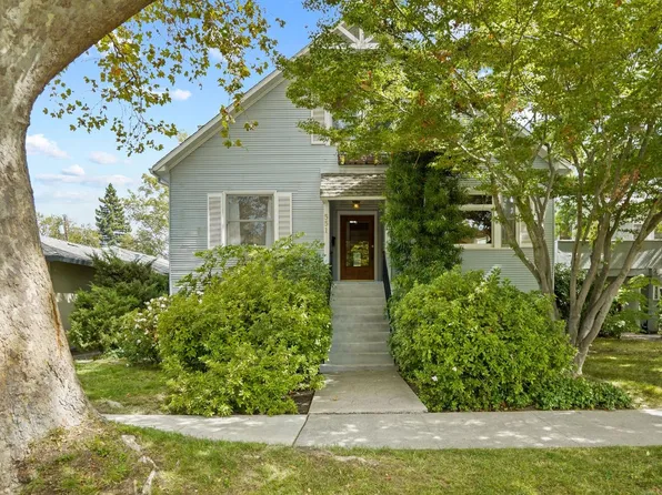 551 38th St, Sacramento, CA 95816