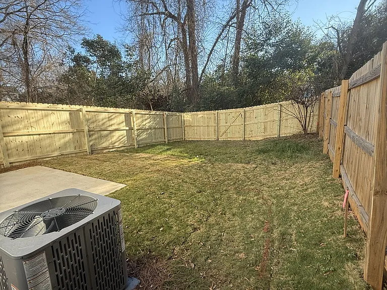 1432 Anderson St — Photo 38