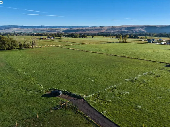 Upper Diamond Ln, Wallowa, OR 97885