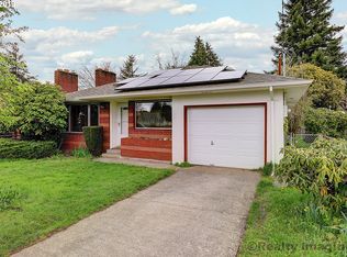 11427 NE Knott St, Portland, OR 97220
