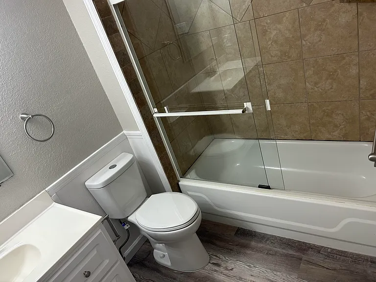 7427 Windhaven Rd — Photo 10