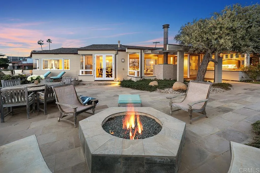 4 bed, 3.5 bath, 3979 sqft, $35,000 — Photo 4