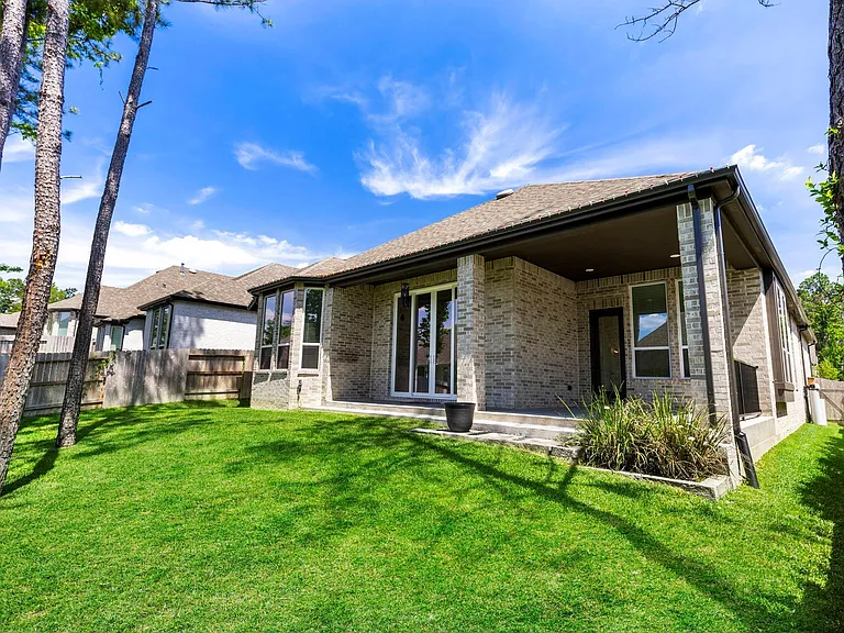 415 N Hillary Step Pl — Photo 40