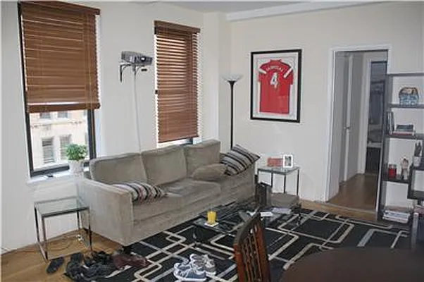 Rented by Living New York | media 17