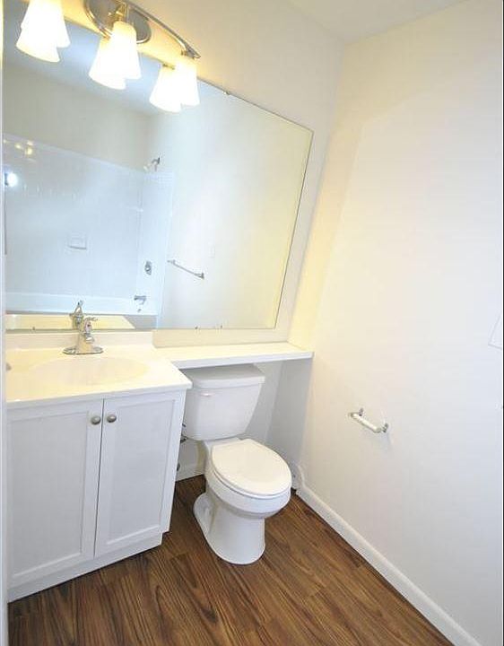 1st image of 200 Briarcrest Dr Unit 115