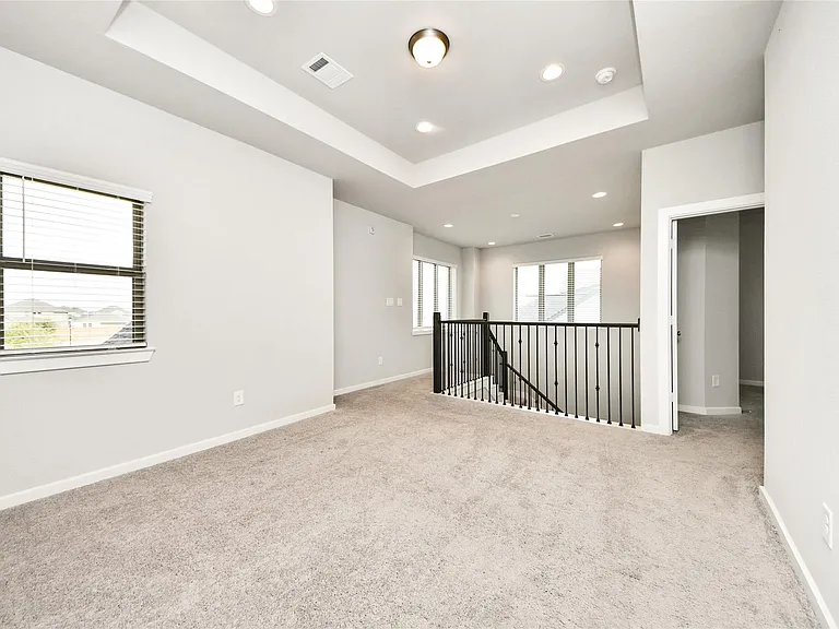 2901 Apple Rose Ln — Photo 34