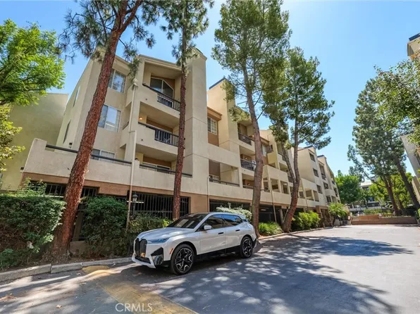 21450 Burbank Blvd APT 203, Woodland Hills, CA 91367