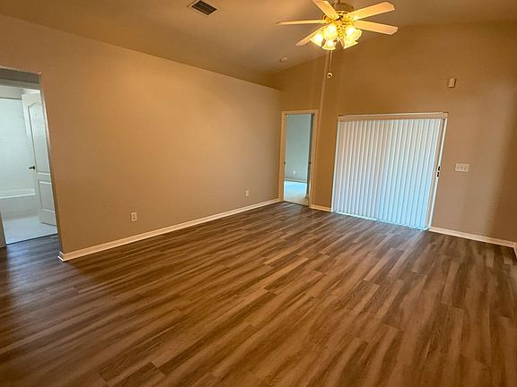 4th image of 7619 Bristol Park Dr