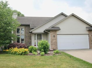 3346 40th St SW, Grandville, MI 49418