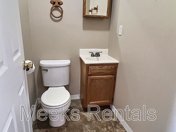5th image of 120 Mount Vernon Ln