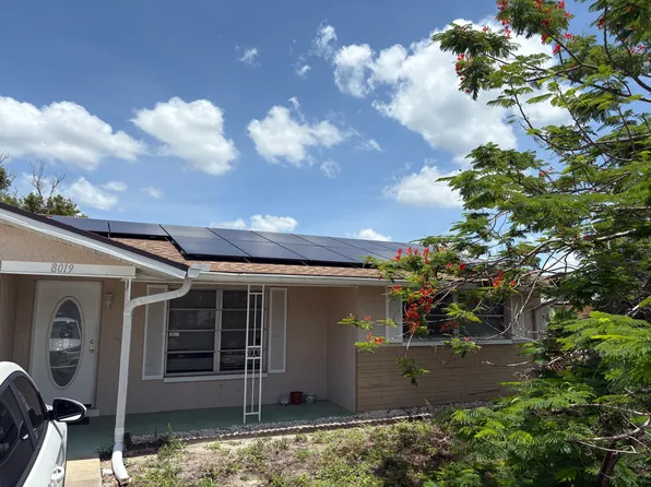 8019 Portage Dr, Port Richey, FL 34668