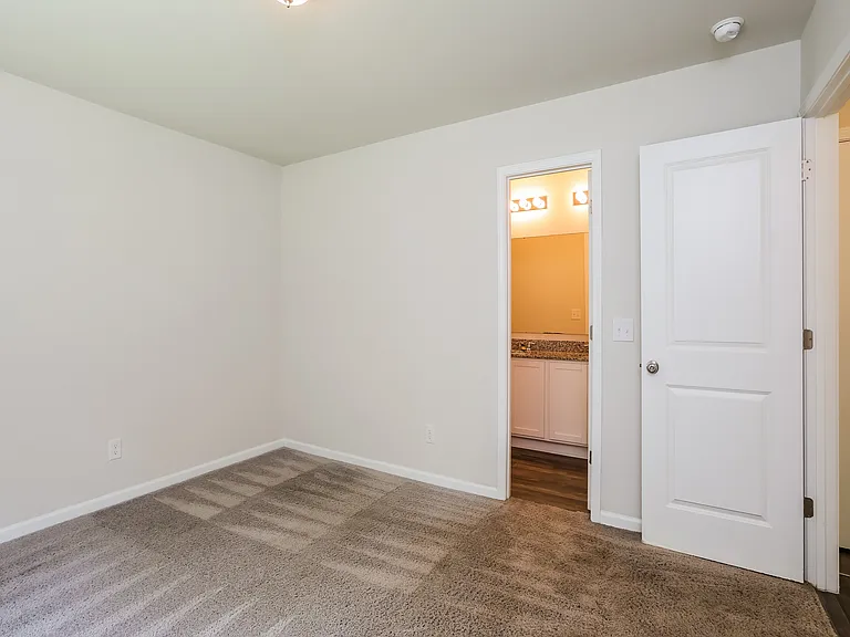 208 Saddle Brooke Trce — Photo 9