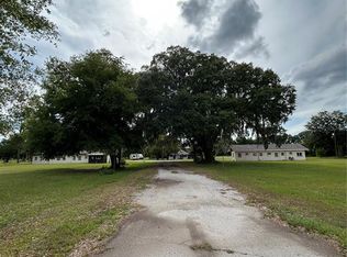 8010 SE Us Highway 301 #2C, Hawthorne, FL 32640