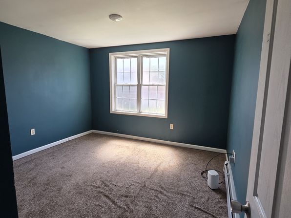 1311 Valley Rd