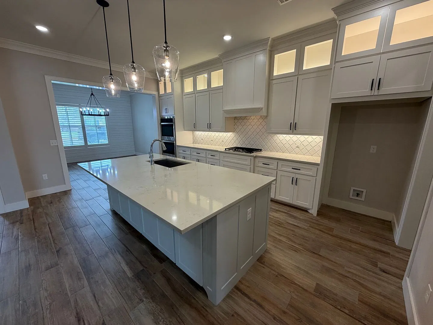 Nice upscale home with great floorplan! — Photo 3
