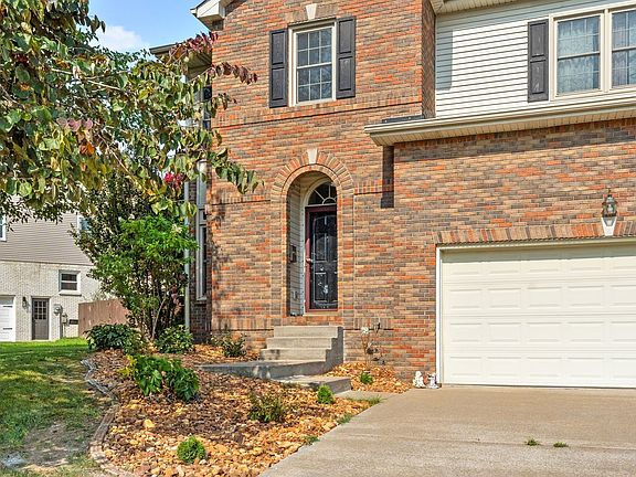 4th image of 268 Avignon Way