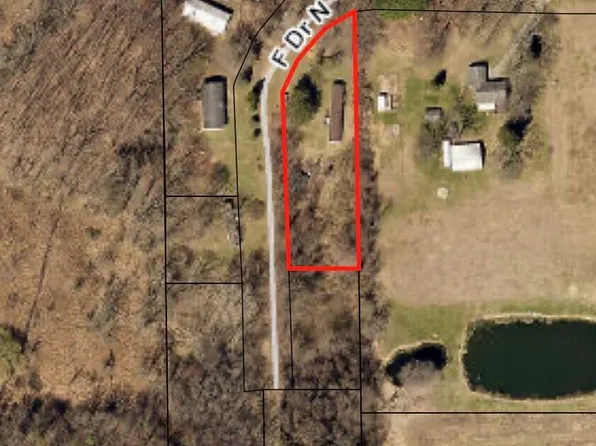 28546 F Dr N, Albion, MI 49224