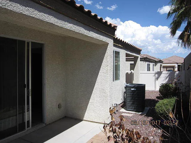 6235 Shamrock Lake Ave — Photo 11