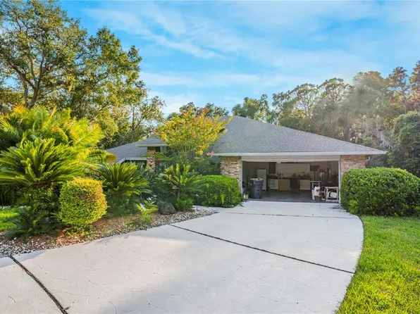 5701 Ainsworth Ct W, Tampa, FL 33647