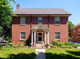 3135 Park Pl, Evanston, IL 60201