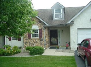 2750 Upstream Farm Rd, Easton, PA 18040