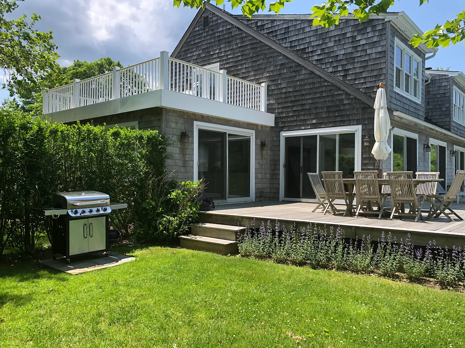 Southampton Lovely Rental Near Village And Beach — Photo 2