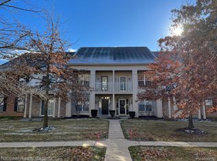40564 Blythefield Ln, Canton, MI 48188