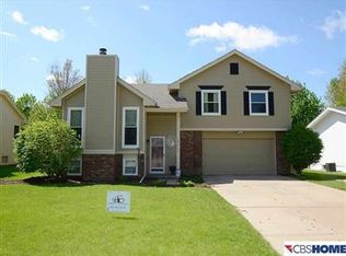 15411 V St, Omaha, NE 68137