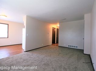 3565 Central Ave APT C, Bettendorf, IA 52722