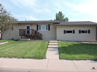600 Summit St, Belle Fourche, SD 57717