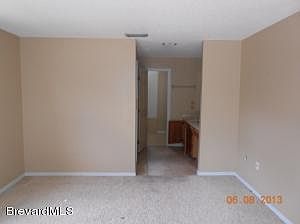 3rd image of 435 Island Oaks Pl