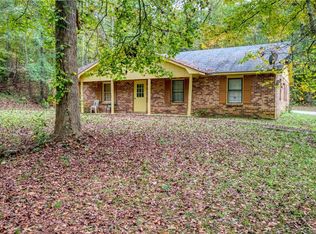 9315 Cedar Ridge Dr NW, Covington, GA 30014