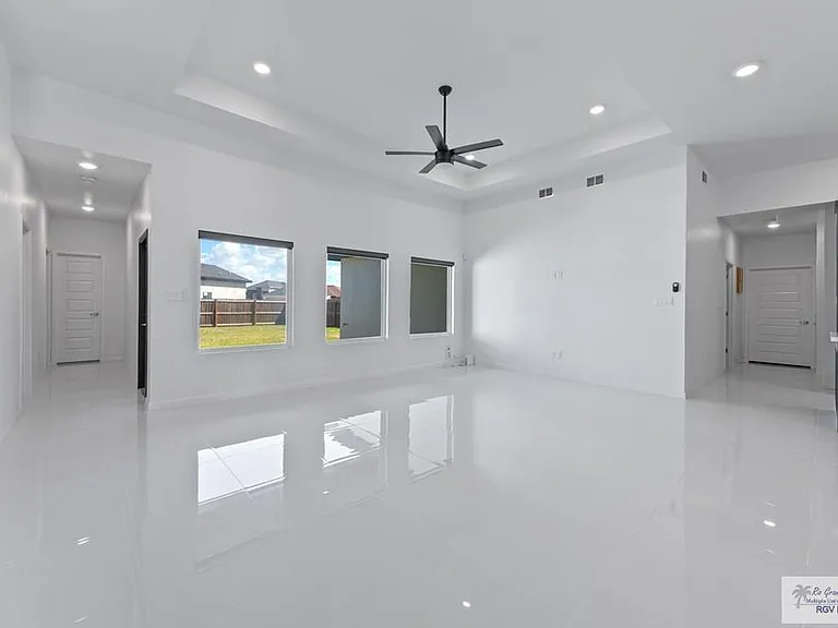 7283 Rain Forest Dr — Photo 14