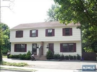 319A Tenafly Rd, Tenafly, NJ 07670