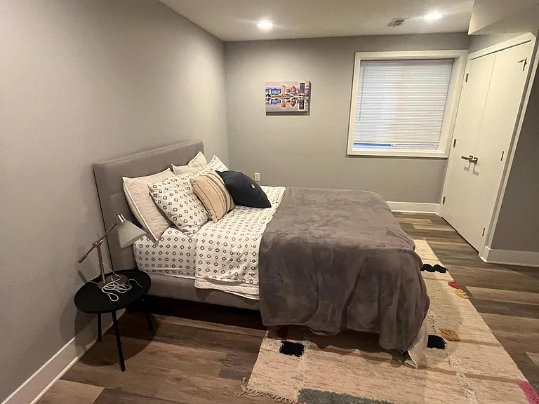 1824 Poplar St #1 — Photo 12