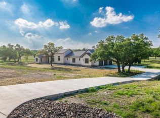 115 Flowering Sage Ln, Fredericksburg, TX 78631
