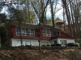 198 Fairway Dr, Waynesville, NC 28786