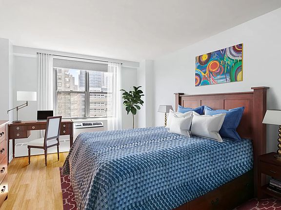 4th image of 303 W 66th St APT 9FE