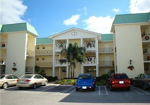 2nd image of 7 Colonial Club Dr APT 102