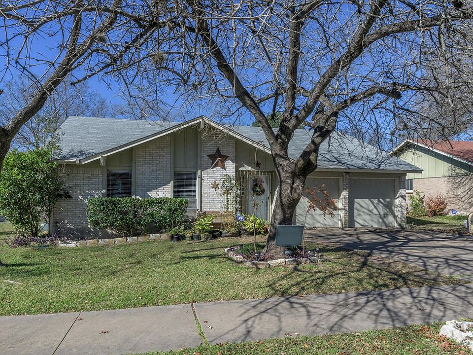 1st image of 10604 Barnhill Dr