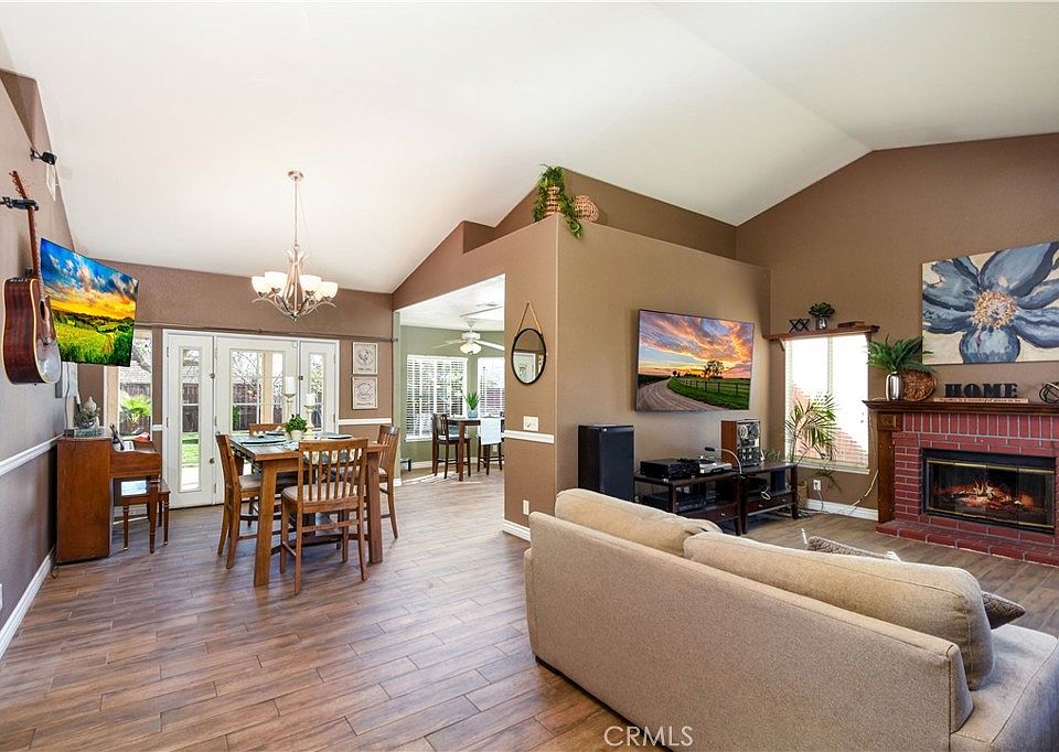 1st image of 23025 Twinflower Ave