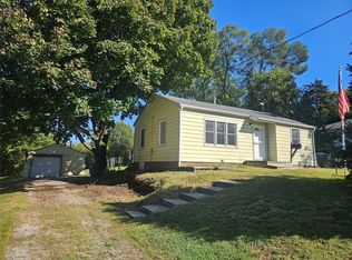 1811 Southlawn Dr, Des Moines, IA 50315
